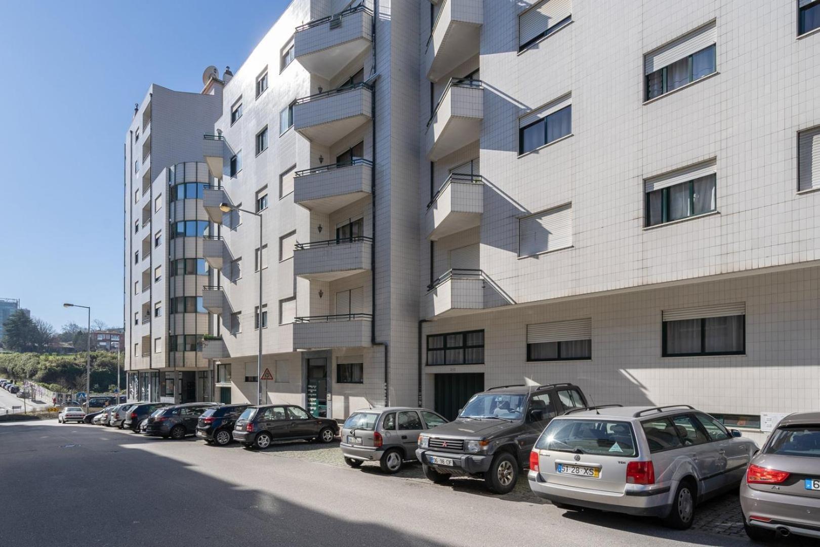פורטו Guestready - Modern 2Br Flat In Vila Nova De Gaia מראה חיצוני תמונה